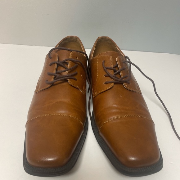 Alfani Other - Alfani men’s tan dress oxfords. Man made material. Men’s size 10.5